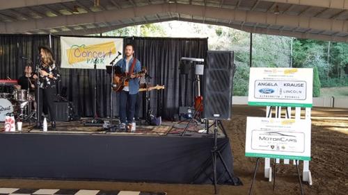 Retreat Band - CIP 2019.JPG